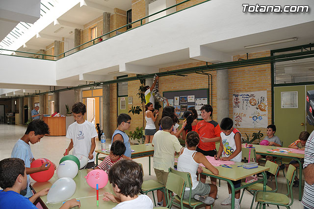 Ms de 190 niños de entre 3 y 12 años han participado en las escuelas de verano que se han impartido en tres centros educativos - 15