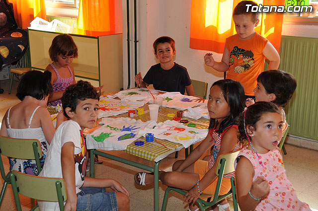 Ms de 190 niños de entre 3 y 12 años han participado en las escuelas de verano que se han impartido en tres centros educativos - 19