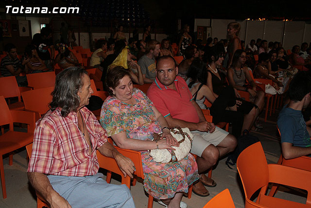 La representacin de la obra “Asesinos Annimos” de la compaña Teatre Arca congreg a cerca de 250 personas - 6