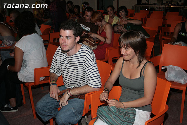 La representacin de la obra “Asesinos Annimos” de la compaña Teatre Arca congreg a cerca de 250 personas - 9