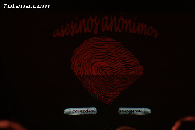 La representacin de la obra “Asesinos Annimos” de la compaña Teatre Arca congreg a cerca de 250 personas - 30