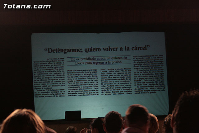 La representacin de la obra “Asesinos Annimos” de la compaña Teatre Arca congreg a cerca de 250 personas - 27