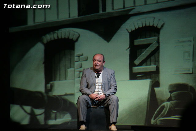 La representacin de la obra “Asesinos Annimos” de la compaña Teatre Arca congreg a cerca de 250 personas - 32