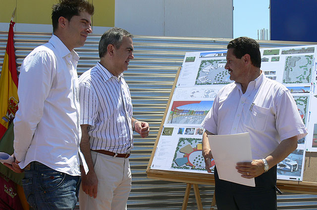 González Tovar visita las inversiones del Fondo Estatal de Inversión Local en el Centro de Artes Emergentes y del Centro de Ocio - 2, Foto 2