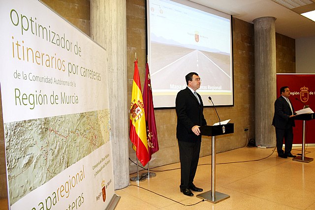 Obras Públicas desarrolla el primer navegador regional de carreteras basado en cartografía propia de alta precisión - 1, Foto 1