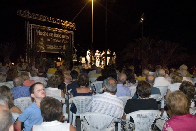 Más de mil personas disfrutaron la Noche de Habaneras en Cabo de Palos - 5, Foto 5
