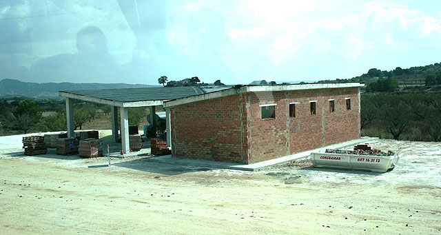 Imagen de Centro de Interpretación de Aves que está construyendo Obras Públicas en el entorno de las sierras de Altaona y Escalona, Foto 4