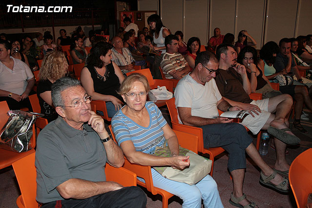 Concluye la XXV Semana de Teatro con la puesta en escena de la obra “Vaderetro” - 9