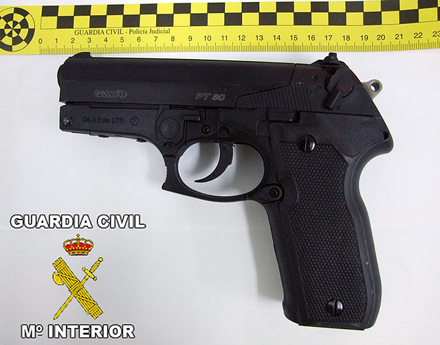 Arma incautada, utilizada por los detenidos, Foto 2