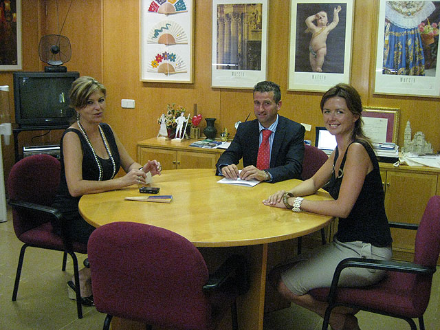 La concejalía inicia una línea de colaboración con el complejo hotelero Intercontinental para favorecer el turismo en Murcia - 1, Foto 1