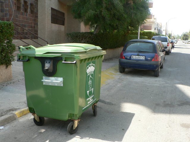El ayuntamiento reduce el recibo de la basura en 3,06 euros, Foto 1