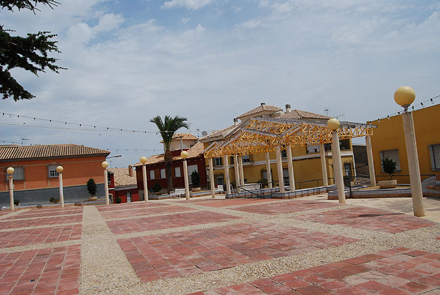 La Comunidad Autónoma financia la redacción del proyecto a través del cual se acondicionará  la plaza de la ermita de San Roque, Foto 2