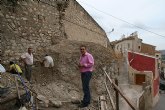 Comienzan las obras de restauración de la torre de la muralla en la calle Nueva