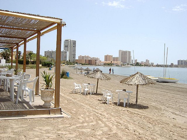 El Ayuntamiento ofrece información diaria para los bañistas - 1, Foto 1