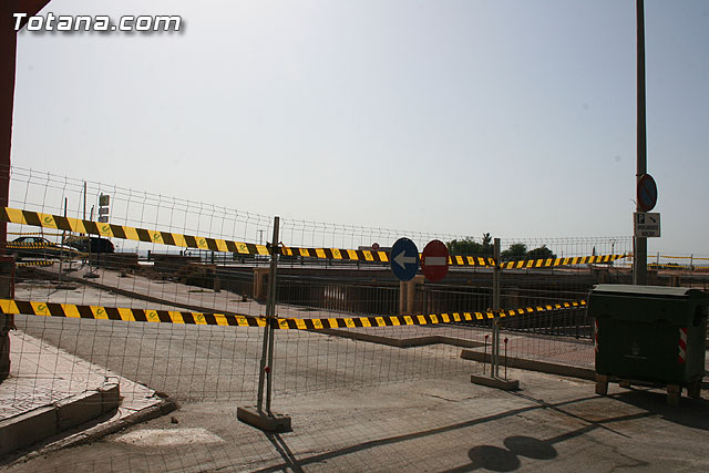 Totana mejorar  el acceso al casco urbano gracias a las obras de reordenacin del trfico por la Avenida Juan Carlos I - 1