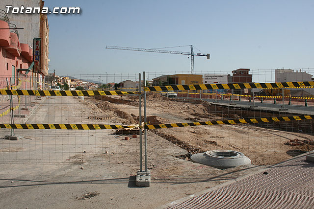Totana mejorar  el acceso al casco urbano gracias a las obras de reordenacin del trfico por la Avenida Juan Carlos I - 2