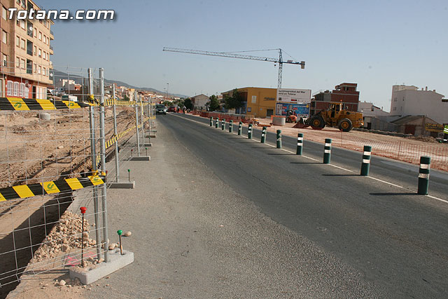 Totana mejorar  el acceso al casco urbano gracias a las obras de reordenacin del trfico por la Avenida Juan Carlos I - 3