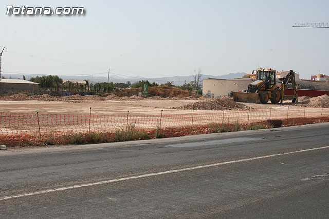 Totana mejorar  el acceso al casco urbano gracias a las obras de reordenacin del trfico por la Avenida Juan Carlos I - 7