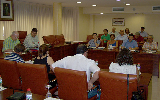 El Pleno Municipal ha aprobado hoy por mayoría «No considerar transfuga al edil del Grupo Mixto, Clemente García Pérez» - 1, Foto 1