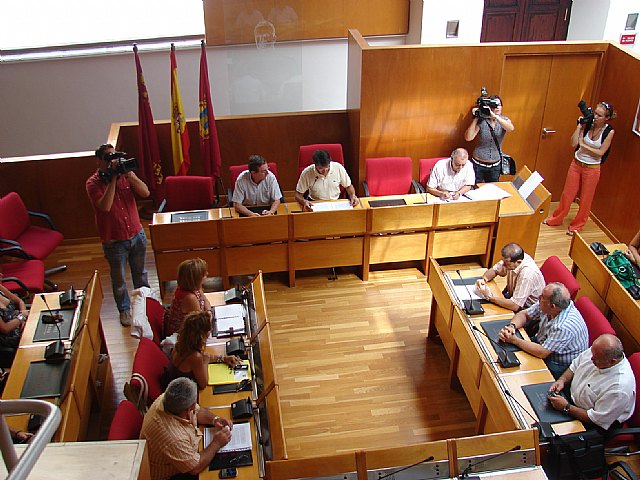 El Pleno aprueba por unanimidad la moción para declarar zona catastrófica las pedanías altas afectadas por la fuerte granizada de la pasada semana - 1, Foto 1