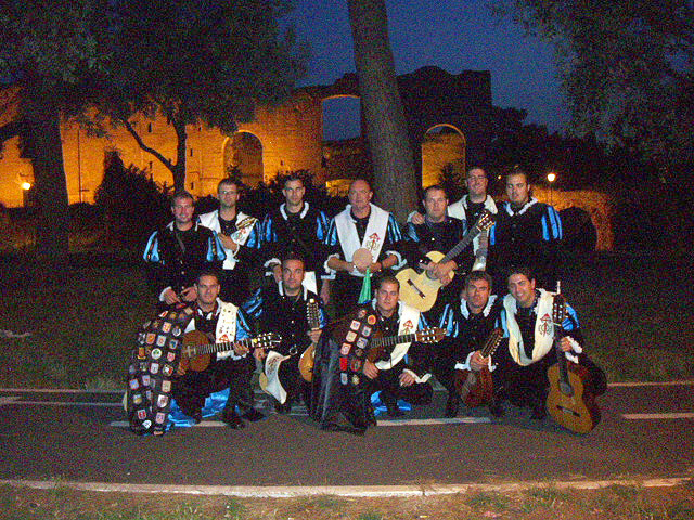 The "Tuna de Totana" travels to Rome and gives residents and tourists serenade, Foto 2