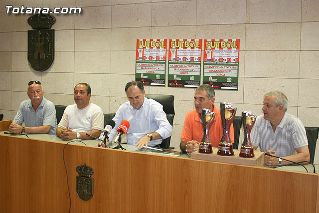 El II Trofeo de Ftbol 