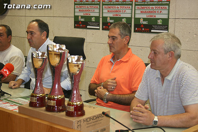 El II Trofeo de Ftbol 