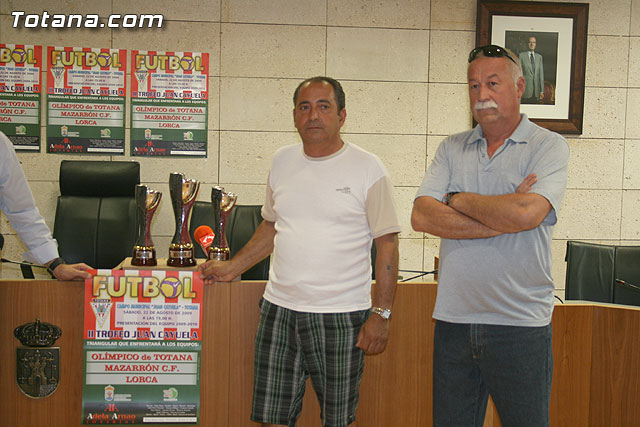 El II Trofeo de Ftbol 