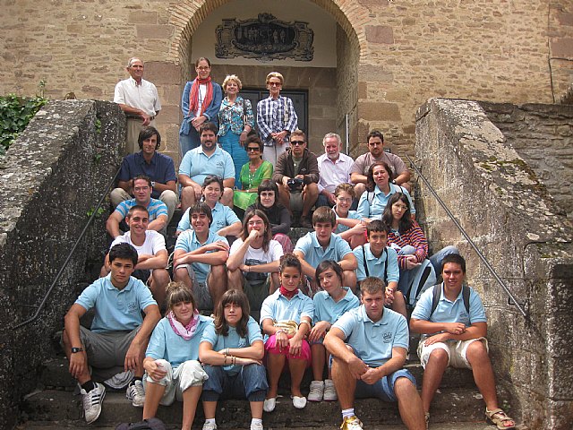 Un grupo de 15 jóvenes de San Javier han compartido campo de trabajo con jóvenes navarros en el pueblo de san Francisco Javier - 1, Foto 1