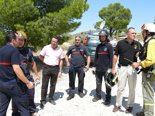 Ya se encuentra controlado el incendio originado en Santa Ana del Monte - 4, Foto 4
