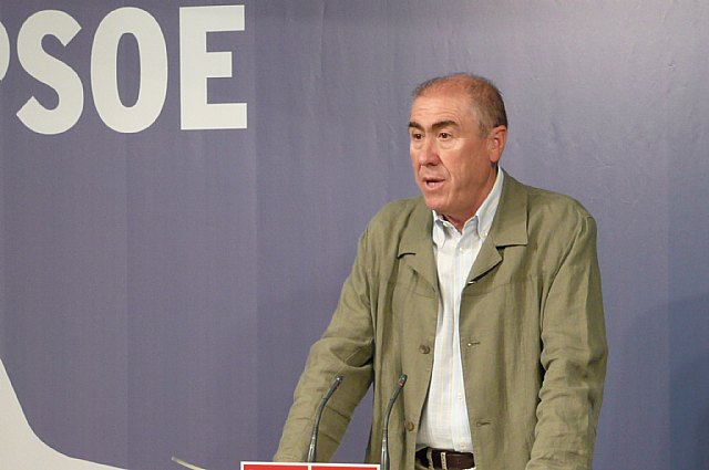 El PSOE afirma que el concurso para contratar el transporte escolar ha sido “muy deficiente” - 1, Foto 1