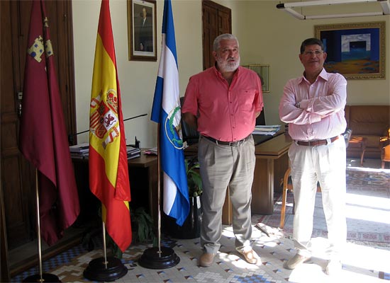 El Alcalde de Águilas recibía en el Consistorio aguileño, a la delegación de Montcada i Reixac encabeza por su Alcalde,  César Arrizabalaga Zabala - 1, Foto 1