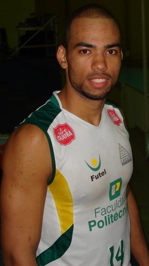 Legran Sizervincio completa la posición de central en el Club Voleibol Caravaca Año Santo 2010 - 1, Foto 1