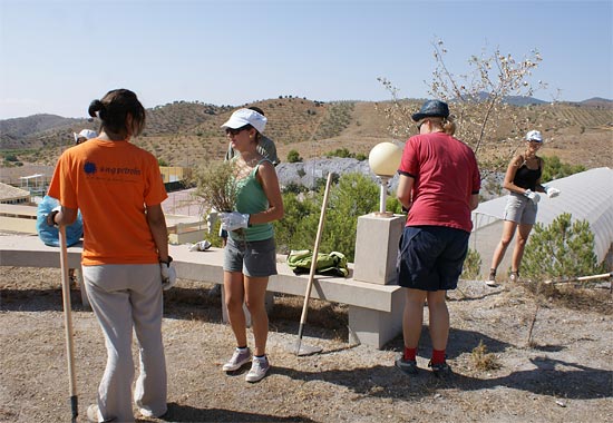 El Campo de Trabajo Internacional finaliza con la mejora de más de 18 Km de senderos en el Cabezo de la Jara - 2, Foto 2
