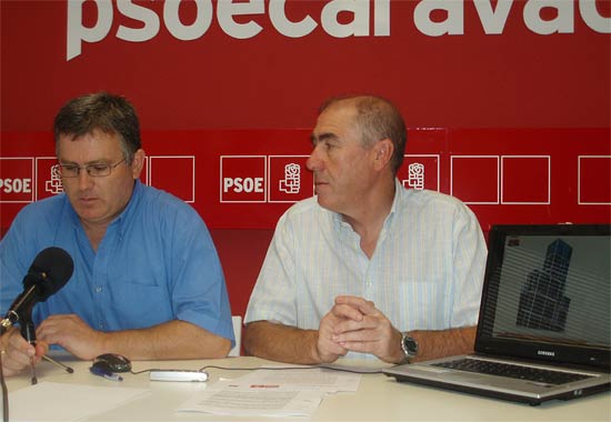 El PSOE de Caravaca advierte del fuerte impacto de la construcción de dos torres de 42 metros junto al casco histórico - 1, Foto 1