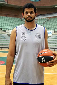 El CB Murcia cierra su juego interior con Vitor Faverani - 1, Foto 1