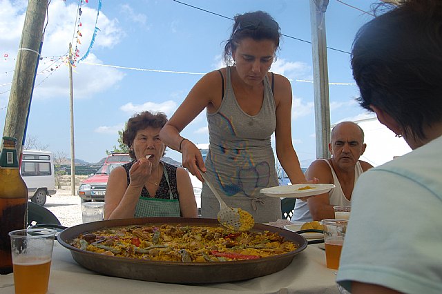 Los vecinos de Los Palacios se preparan para despedirse a lo grande - 1, Foto 1
