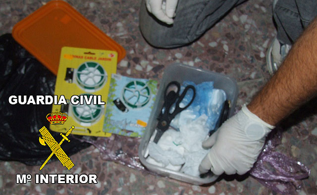 La Guardia Civil desmantela un nuevo punto de venta de droga al menudeo - 1, Foto 1