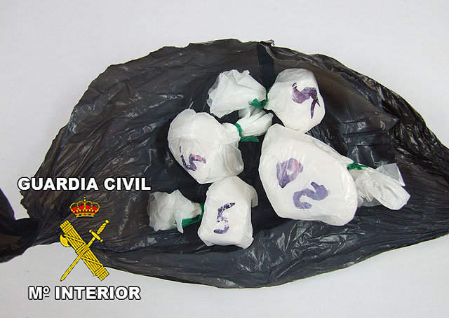La Guardia Civil desmantela un nuevo punto de venta de droga al menudeo - 3, Foto 3