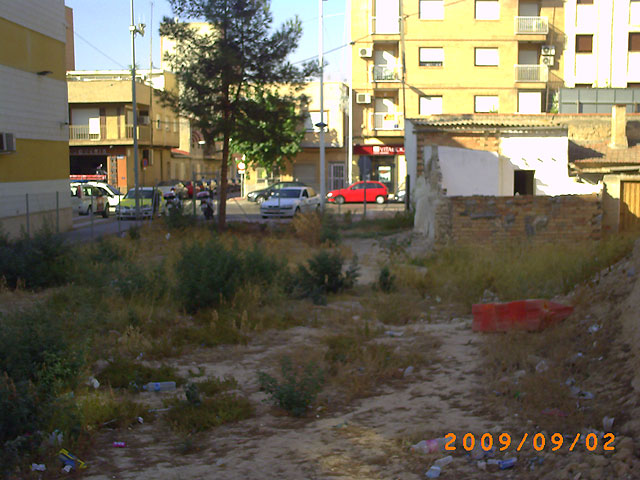 El PSOE critica que la suciedad y los malos olores invadan el barrio de Fátima - 2, Foto 2