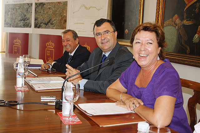 Obras Públicas invertirá más de 10 millones de euros para mejorar la carretera que conecta Cartagena con Almería - 1, Foto 1