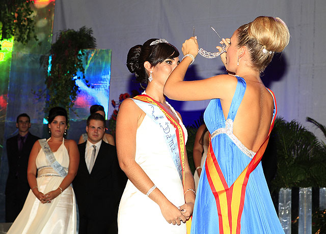 Ana Isabel Lorenzo fue coronada como Reina de las Fiestas de Puerto Lumbreras 2009 ante más de 2.000 personas - 2, Foto 2