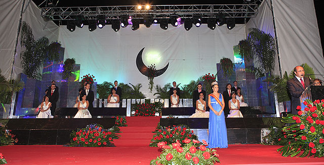 Ana Isabel Lorenzo fue coronada como Reina de las Fiestas de Puerto Lumbreras 2009 ante más de 2.000 personas - 4, Foto 4