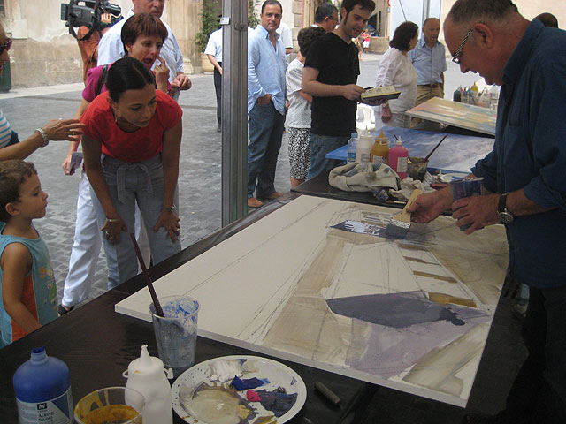 Diez pintores muestran su maestría en la Plaza Belluga pintando El mar y las ciudades - 2, Foto 2