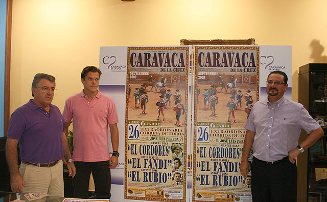 ‘El Fandi’, ‘El Cordobés’ y ‘El Rubio’, en la Plaza de Toros de Caravaca - 1, Foto 1