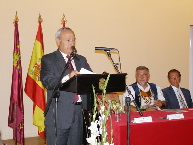 El alcalde asistió al Pregón Inaugural de las Fiestas de Moros y Cristianos de Murcia que lo ofreció  el traumatólogo y paisano Pedro Guillén - 1, Foto 1