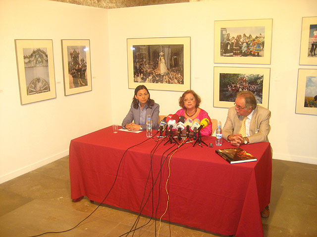 El Espacio Molinos del Río-Caballerizas del Ayuntamiento de Murcia acoge la exposición fotográfica 'España, fiestas y ritos' de Cristina García Rodero - 2, Foto 2