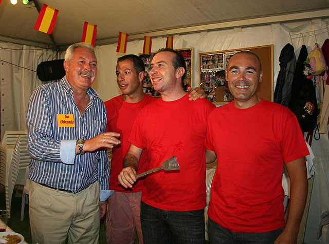 Miles de personas dan la bienvenida a las Fiestas Patronales - 13