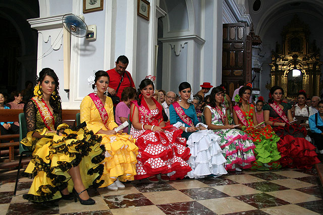 El Día de las Sevillanas llena de color y música las calles de Cehegín - 1, Foto 1
