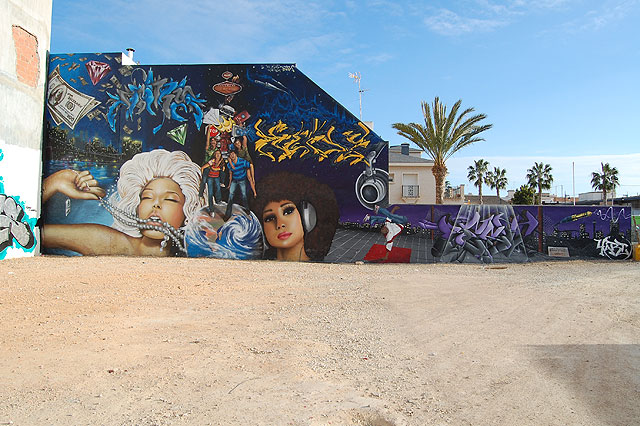 Una selección de graffiteros, grupos de hip-hop, y dj’s como DJ Imperial, participan en el Graff Obsession 09 - 1, Foto 1